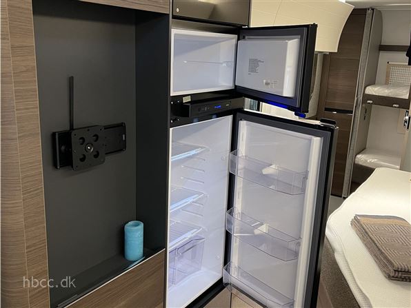 Adria Alpina 663 UK Twin